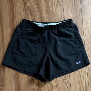Patagonia Women’s Baggies 5” Black Shorts